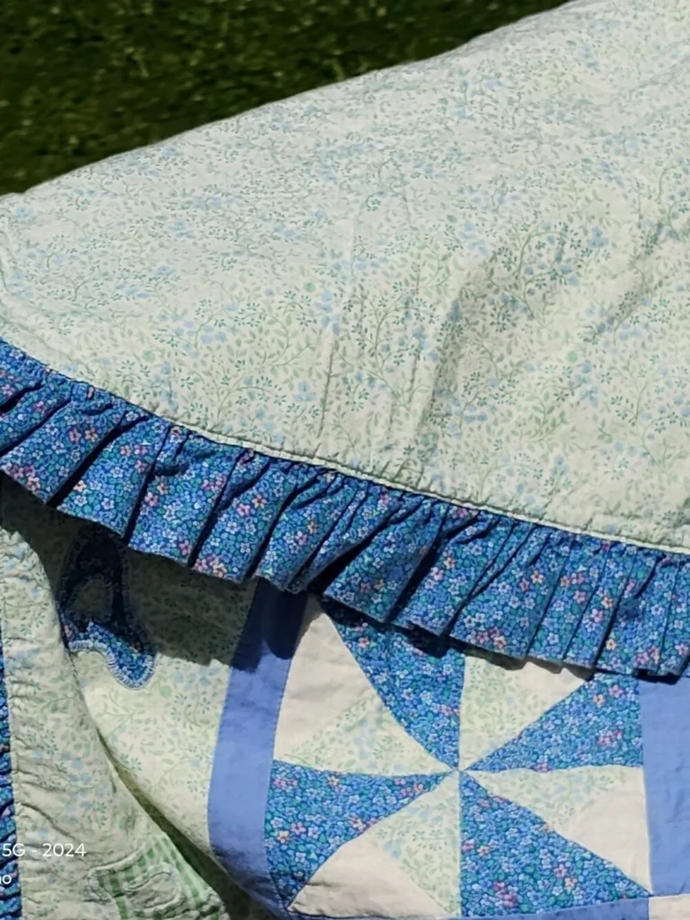vintage hand made baby quilt ABC 123 blue green white ruffled edge crib sized